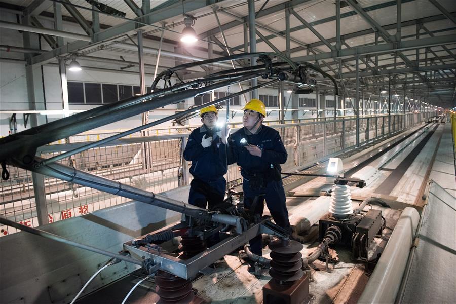 CHINA-HEFEI-SPRING FESTIVAL-BULLET TRAIN-MAINTENANCE (CN)