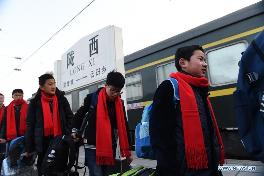 CHINA-SPRING FESTIVAL TRAVEL RUSH-MIGRATORY STUDENTS (CN)