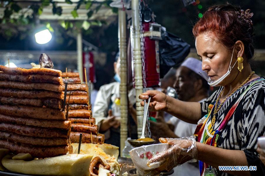 CHINA-KASHGAR-NIGHT MARKET-TOURISM (CN)