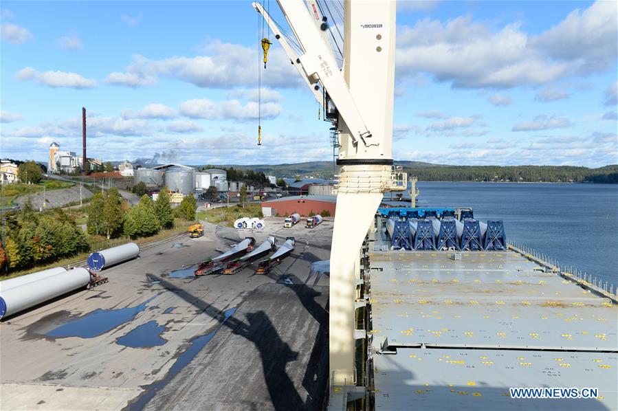 SWEDEN-HARNOSAND-CHINESE CARGO SHIP TIAN EN