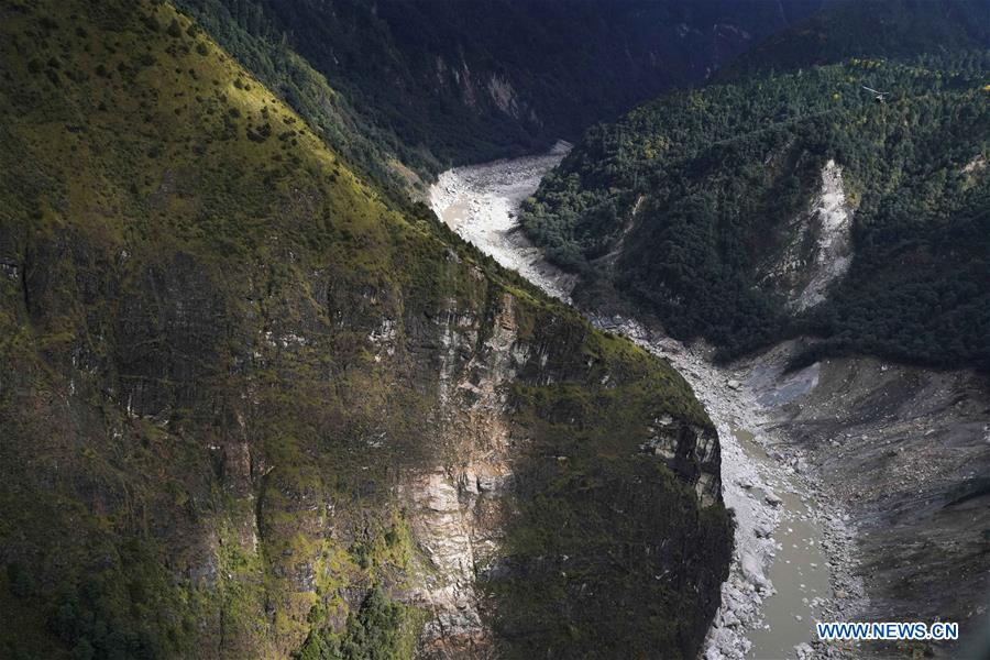 CHINA-TIBET-LANDSLIDE-BARRIER LAKE (CN)