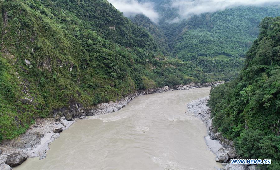 CHINA-TIBET- NYINGCHI-BARRIER LAKE (CN)