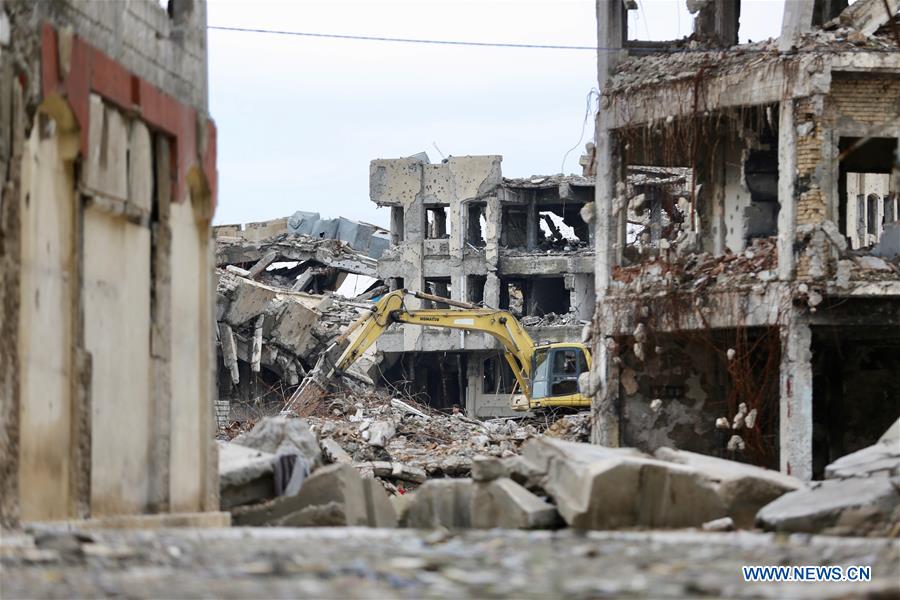 IRAQ-MOSUL-DEBRIS-REMOVAL