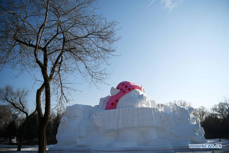 CHINA-HEILONGJIANG-HARBIN-SNOW SCULPTURE (CN)