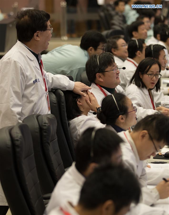 Xinhua Headlines: China's Chang'e-4 probe makes historic landing on moon's far side