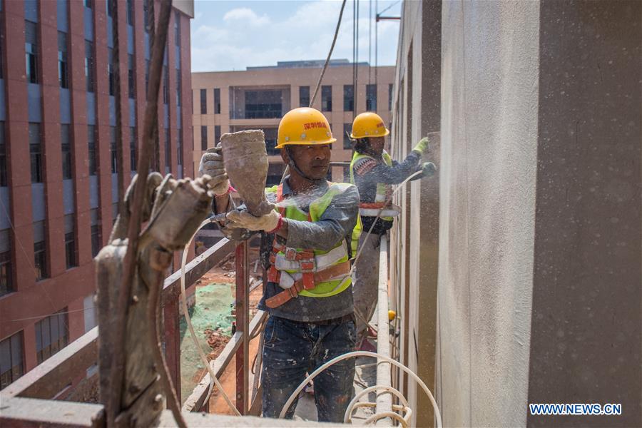 CHINA-INTERNATIONAL LABOR DAY-WORKERS (CN)