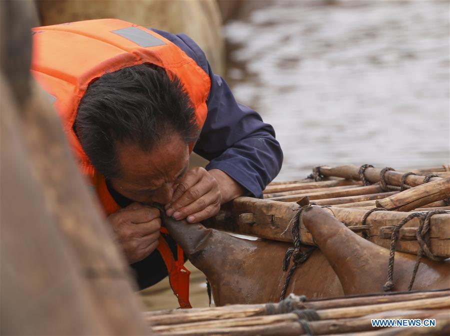 XINHUA PHOTOS OF THE DAY