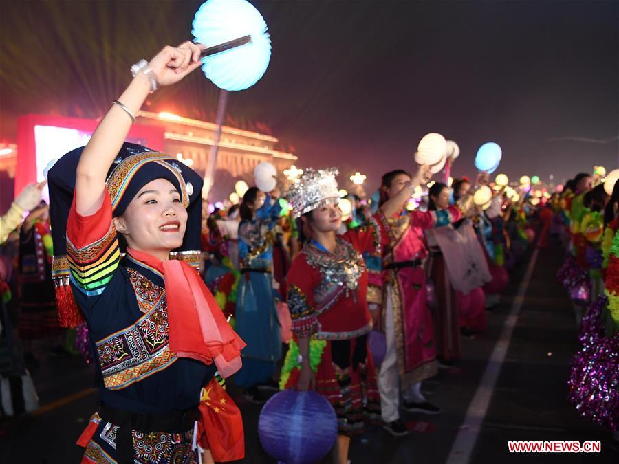 (PRC70Years)CHINA-BEIJING-NATIONAL DAY-CELEBRATIONS-EVENING GALA (CN)