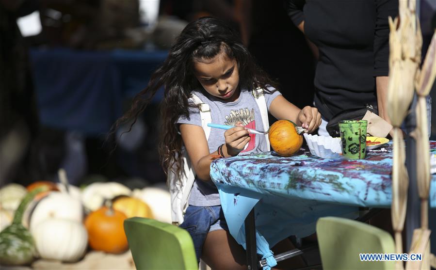 U.S.-LOS ANGELES-FALL FESTIVAL