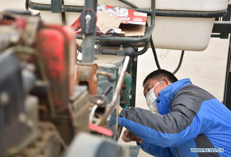 CHINA-HEBEI-AGRICULTURAL MACHINERY-SPRING PLOUGHING (CN)