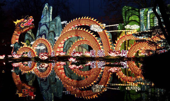 Lanterns and decorations seen in E China for Spring Festival