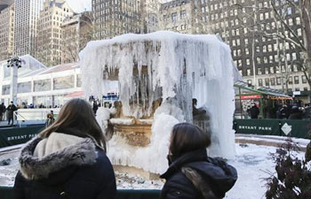 Cold snap sweeps eastern U.S.