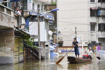 洪水来时，那暖心的民间救援